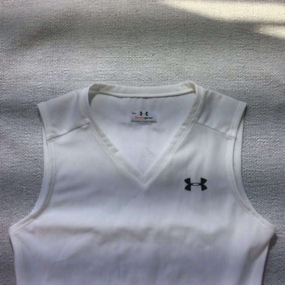 3 for $30 Under Armour white compression top sz:S - Picture 3 of 7